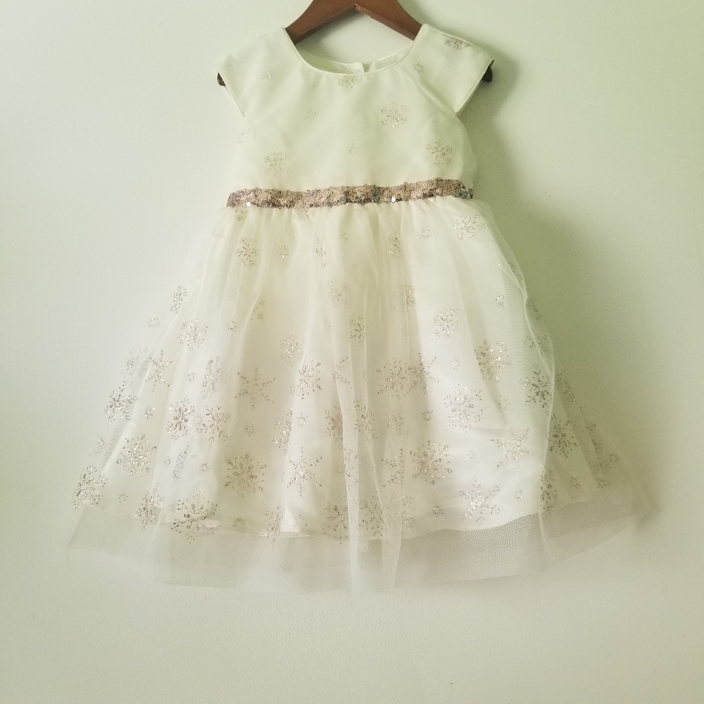 🌸 3T Jona Michelle Cream Dress